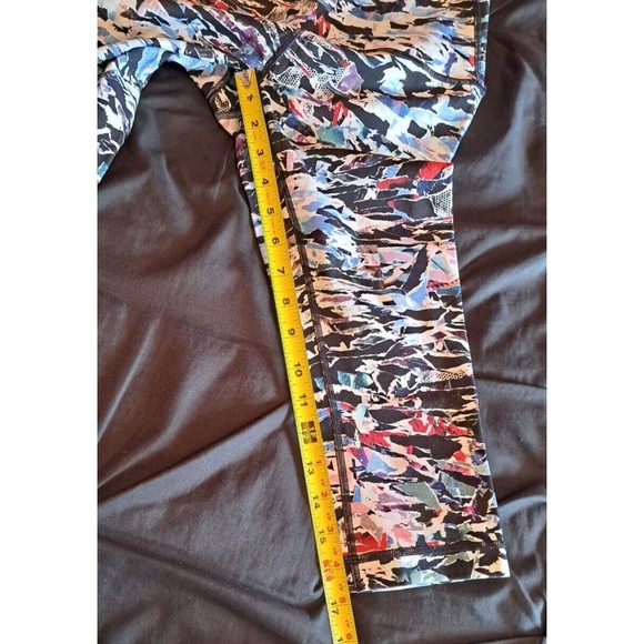 Lululemon Wunder Under High Rise Tight Luxtreme Culture Clash Size 4 - Picture 6 of 6